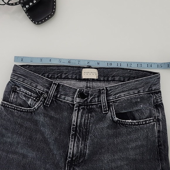 Alice + Olivia Genevive Extreme Distressed Girlfriend Jeans in Past Midnight - Picture 11 of 11